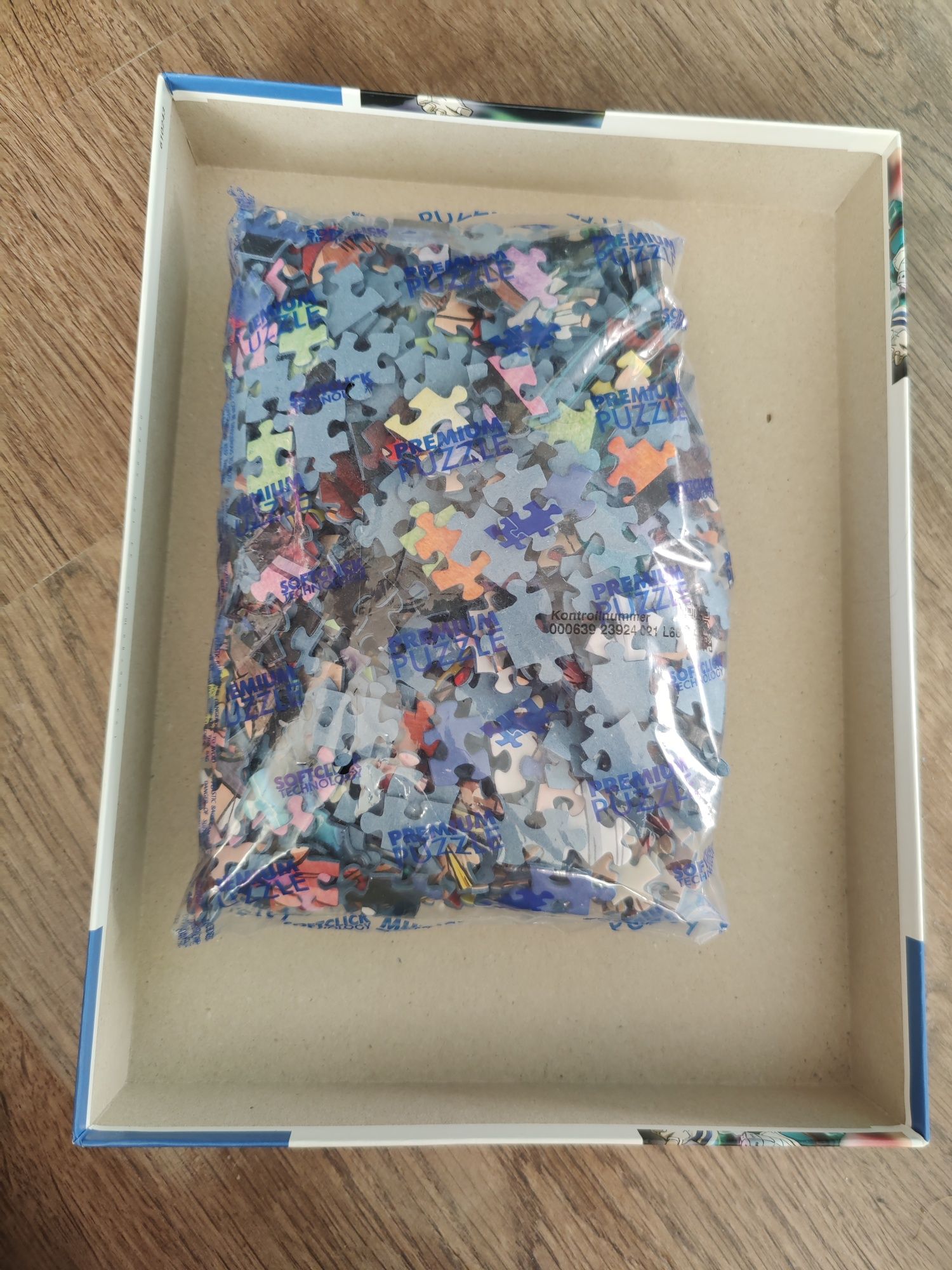 Ravensburger Puzzle - My Hero Academia - 1000 - Jak nowe