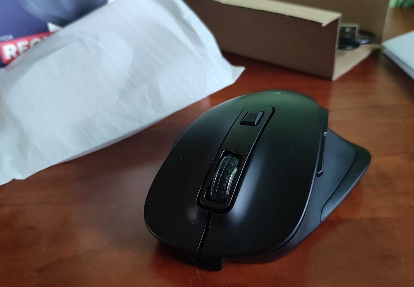 Myszka MYSZ trust FYDA BEZPRZEWODOWA nowa KOMPLET nie logitech