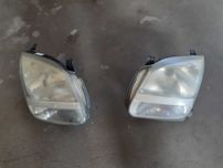 Komplet lamp przednich Suzuki Ignis II