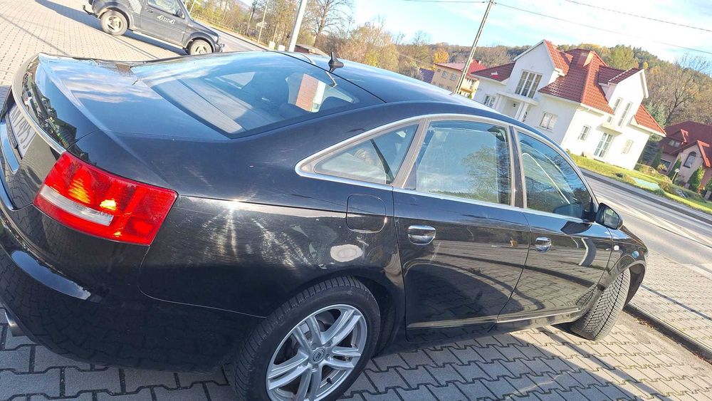 Audi A6 c6 2004  2.4 benzyna