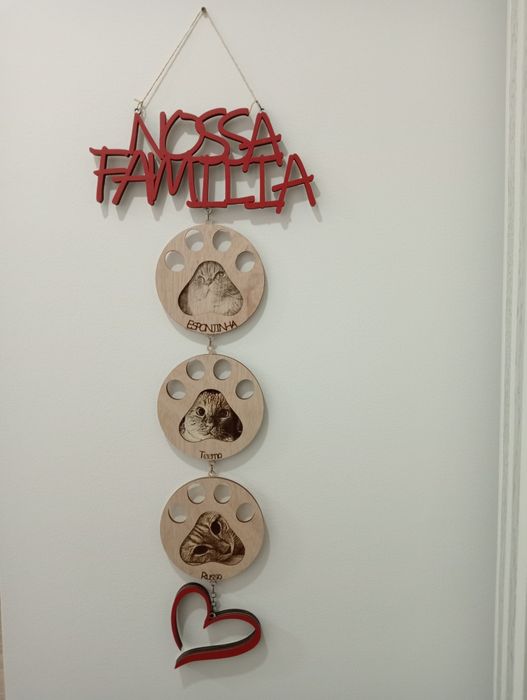 Quadro suspenso  .