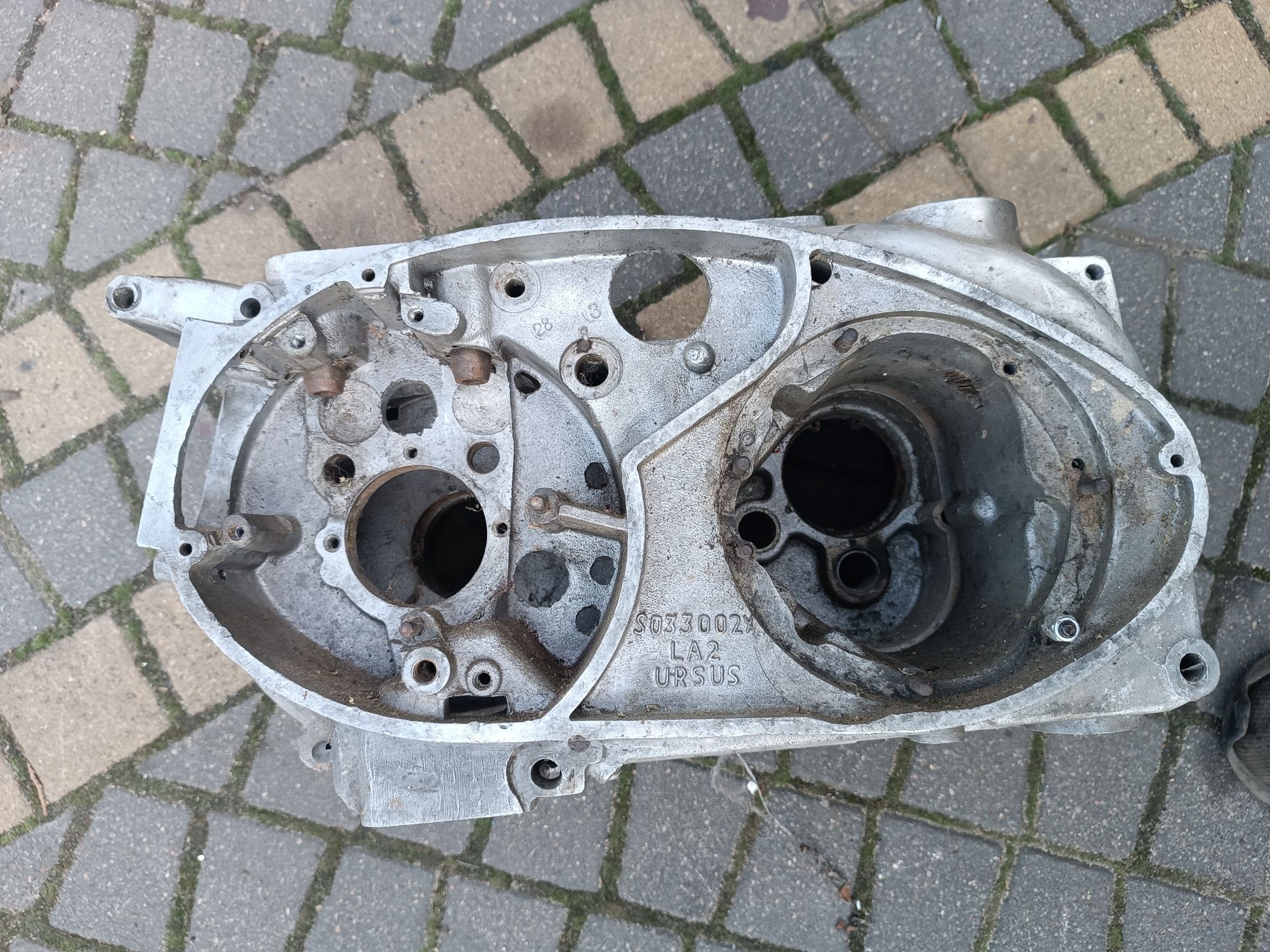 Kartery junak m10 korpus silnika