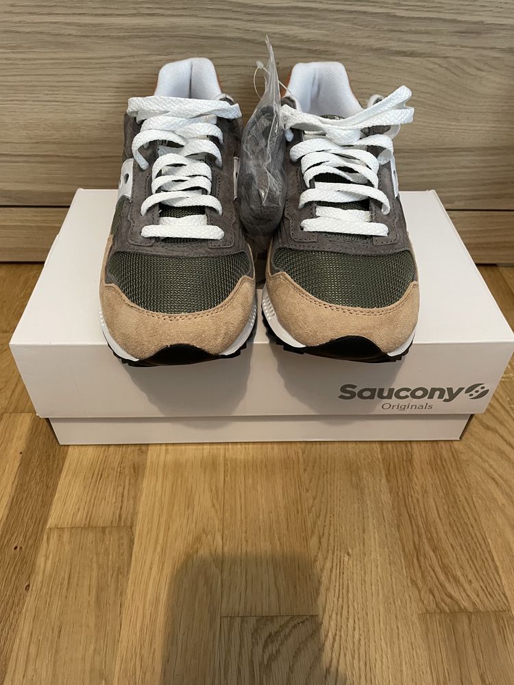 Nowe buty Saucony Shadow 5000 - rozmiar 42 (26,5 cm)