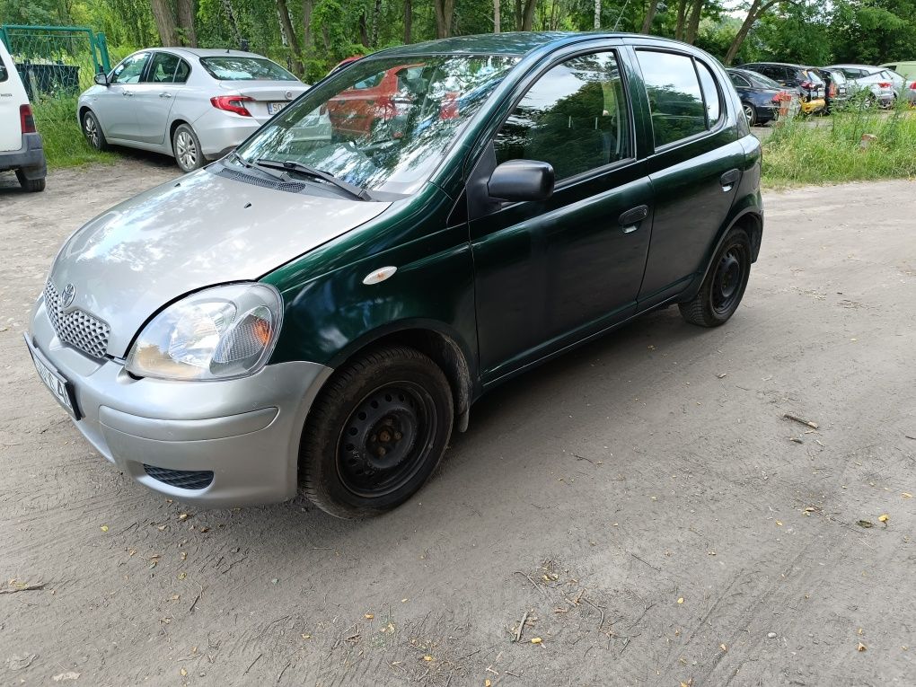 Sprzedam Toyotę Yaris 1 generacji z silnikiem. 1.4d