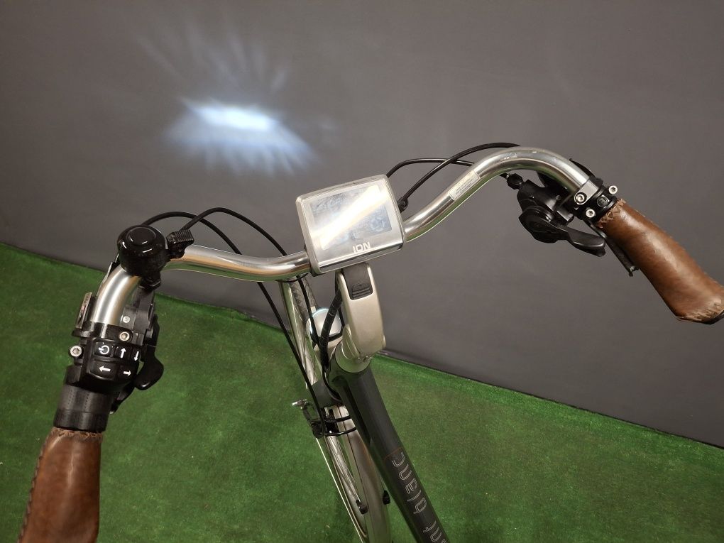 Rower elektryczny BATAVUS Mont Blanc..rama 57..bateria 11Ah..400Wh..