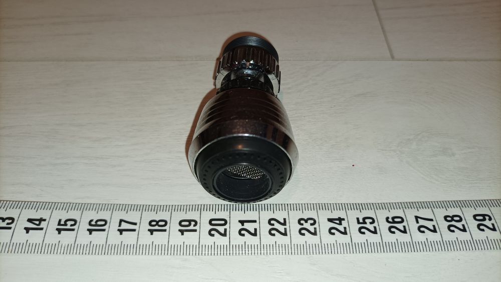 Аэратор насадка на кран экономитель воды.