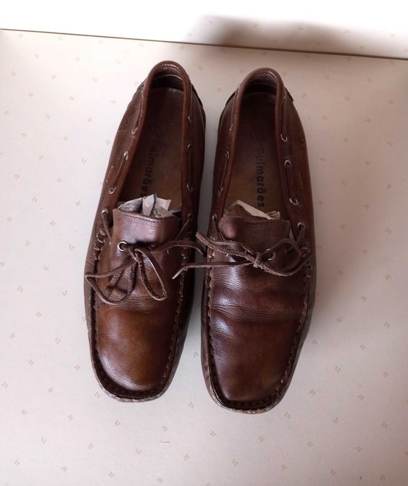 Sapatos vela em pele, 43, da Guimarães