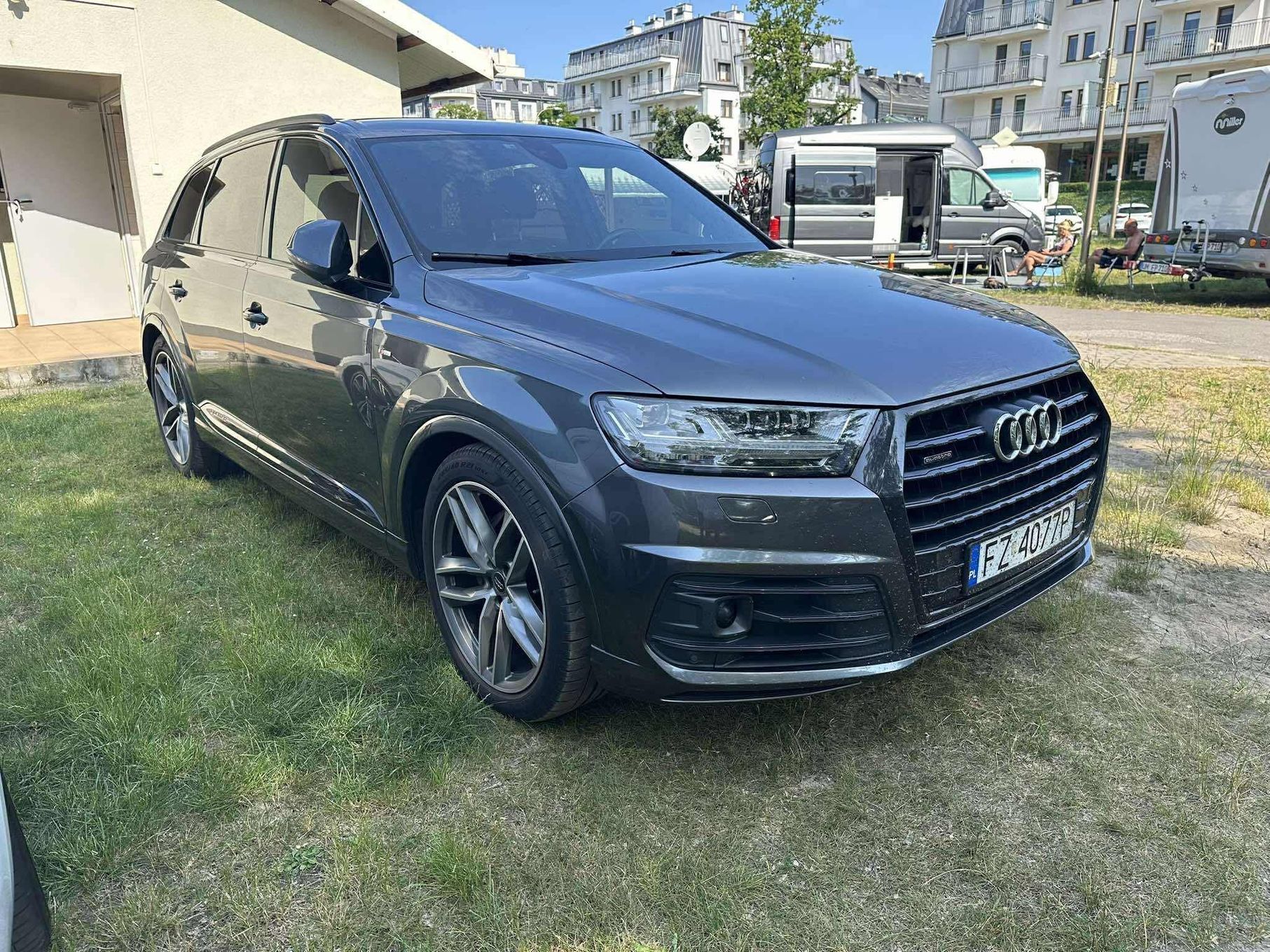 Audi Q7 Salon PL Matrix Hak