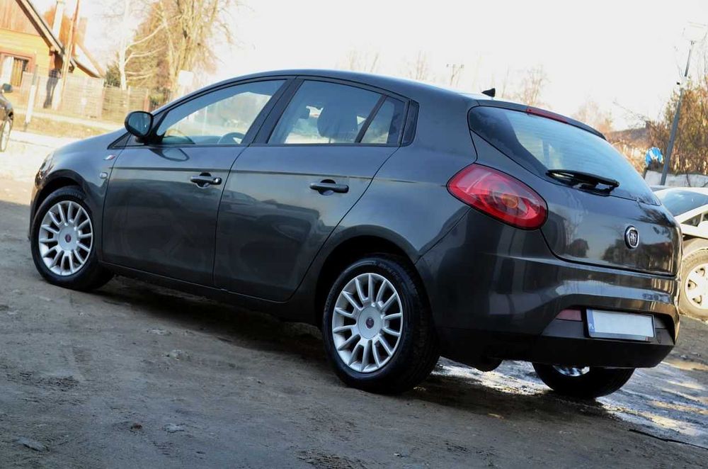 NIEZAWODNY Fiat BRAVO II MPI benzyna CLIMATRONIC 6 biegów! Zamiana