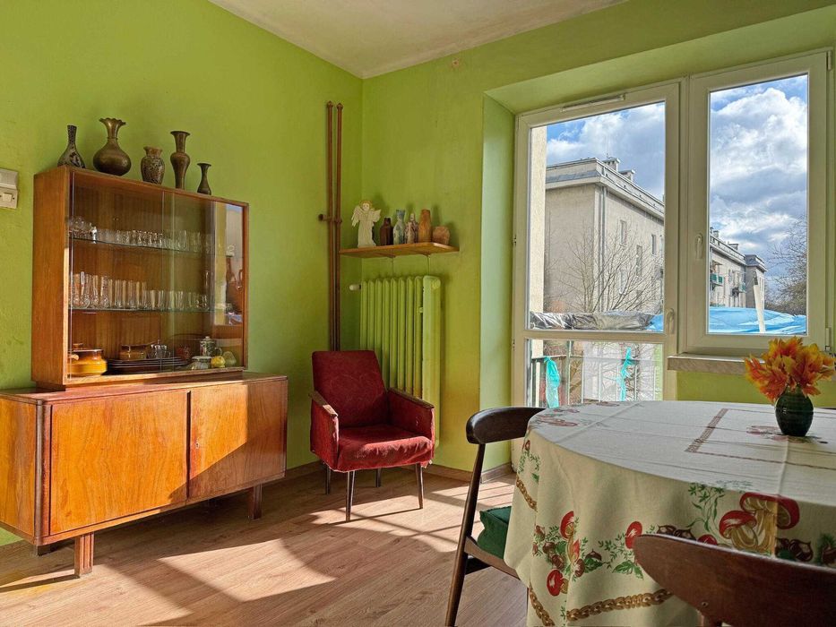 Kawalerka na osiedlu Hutniczym na sprzedaż!