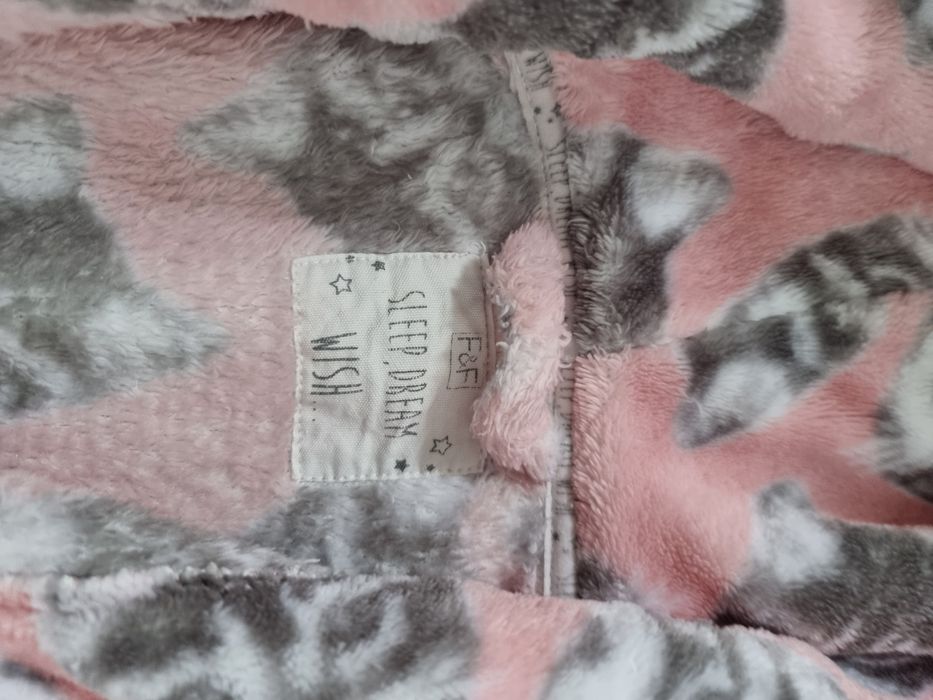 Szlafrok dziecięcy 98