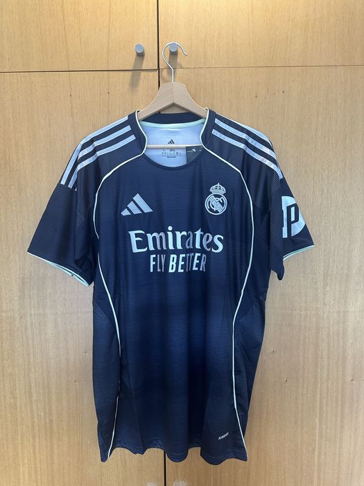 Camisola Real Madrid Fora 2025/26