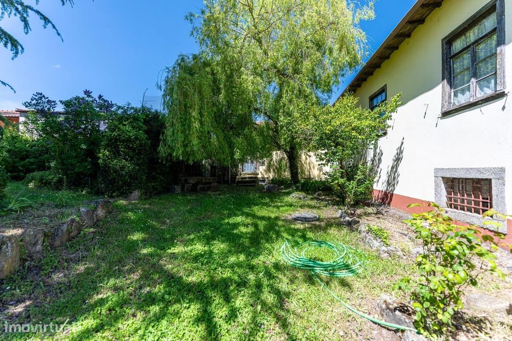 Quinta com licença de Turismo Rural — 3ha de terreno e + de 10 quartos