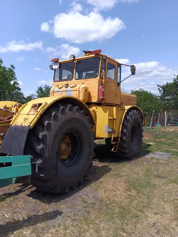 Продам трактор Кіровець