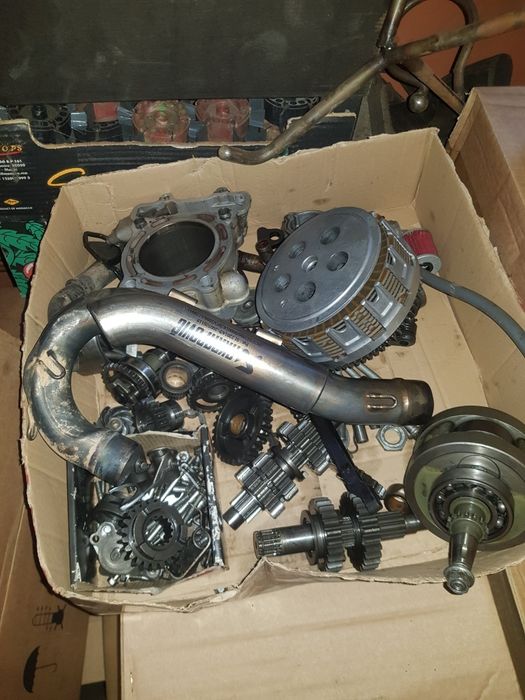 Kawasaki kxf250 Kartery glowica kola lagi  Części