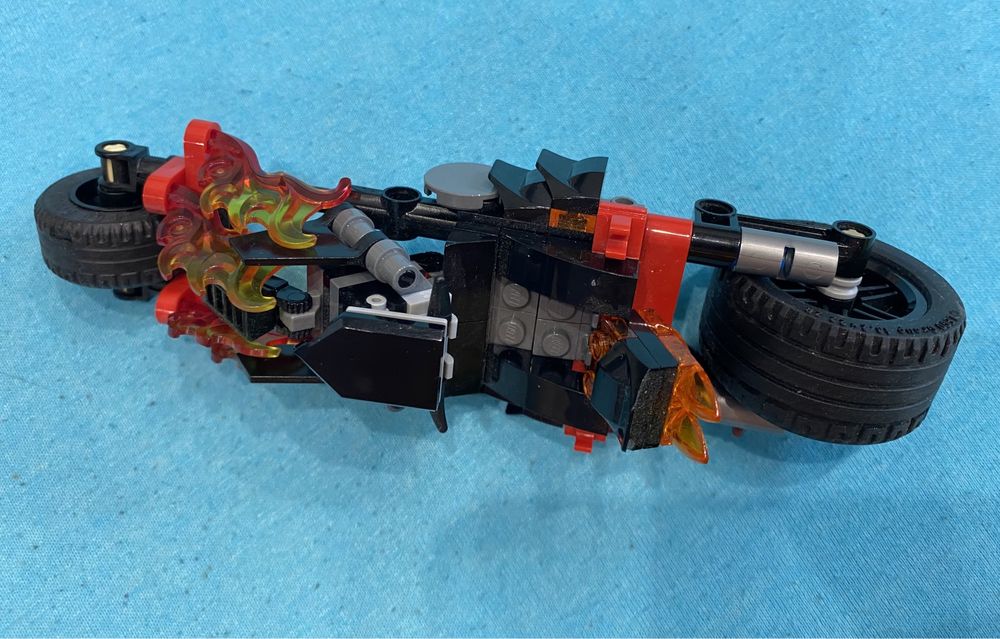 Lego Ниндзяго мотоцикл