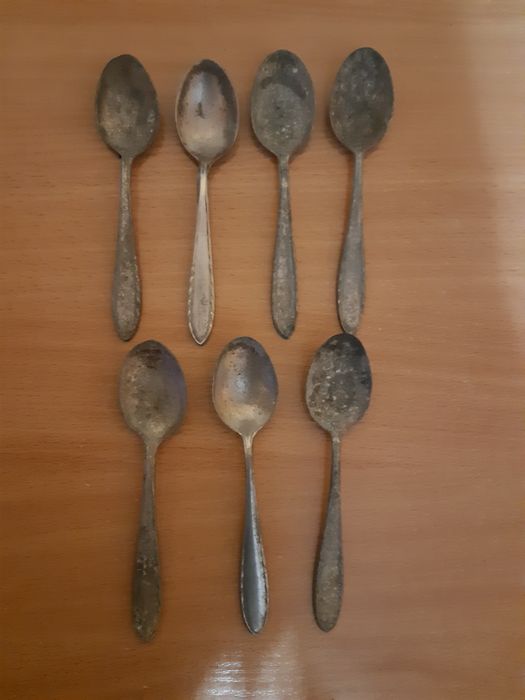 Stare aluminiowe sztućce 7 sztuk