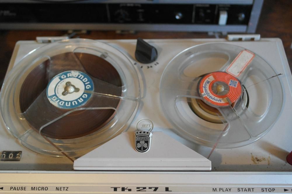 Gravador de fita vintage Grundig TK 27 L