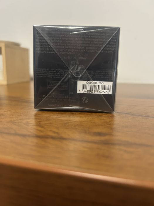 Dior sauvage elixir.