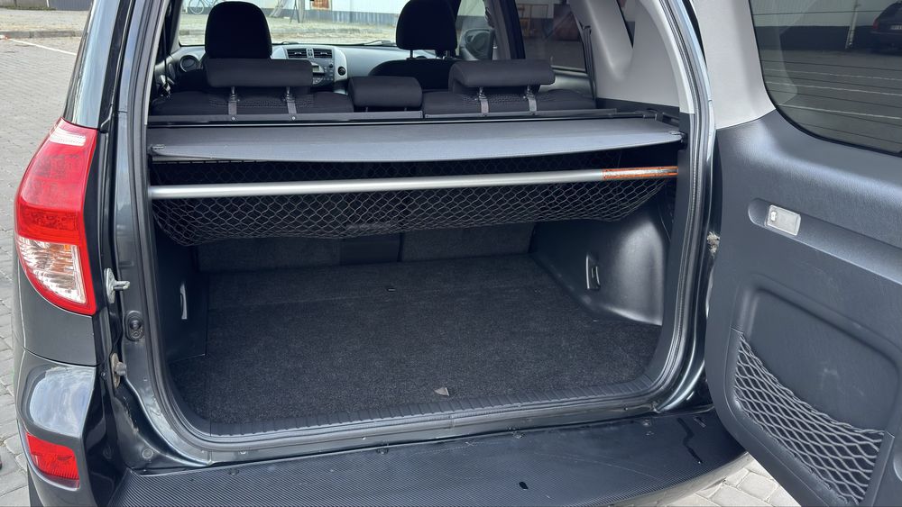 Toyota Rav4 2008рік Пробіг 90 тис.км