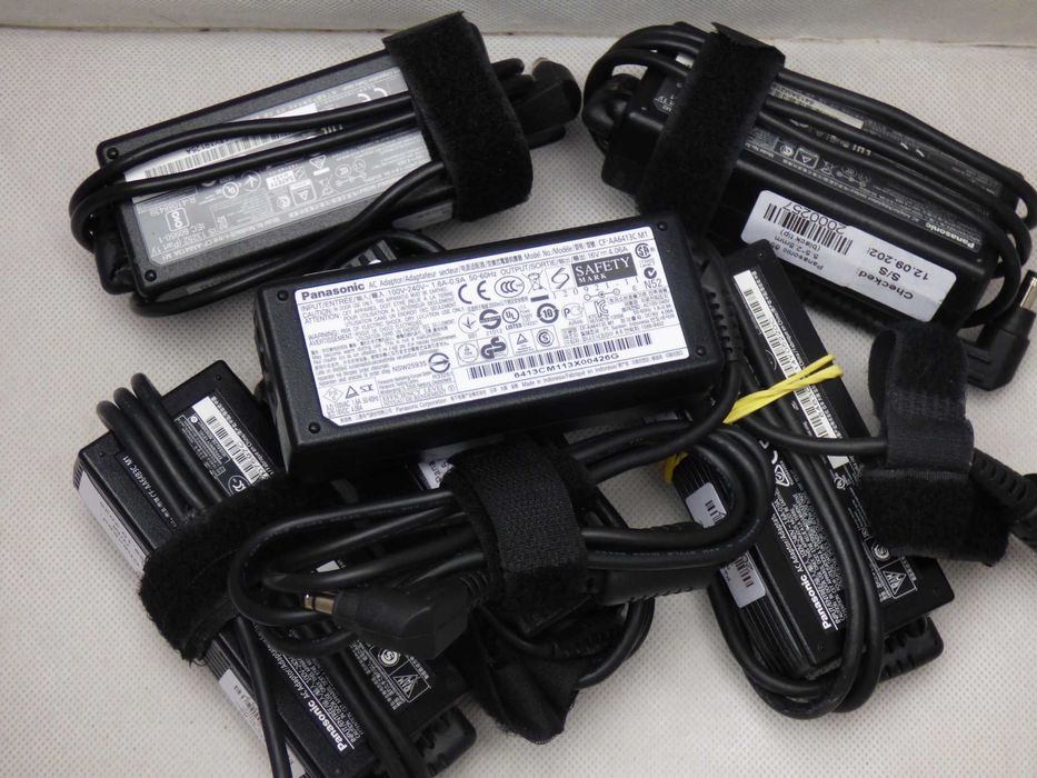 Електрошрот Оригинал блок питания Panasonic 16V 4.06A 65W 5.5/2.5