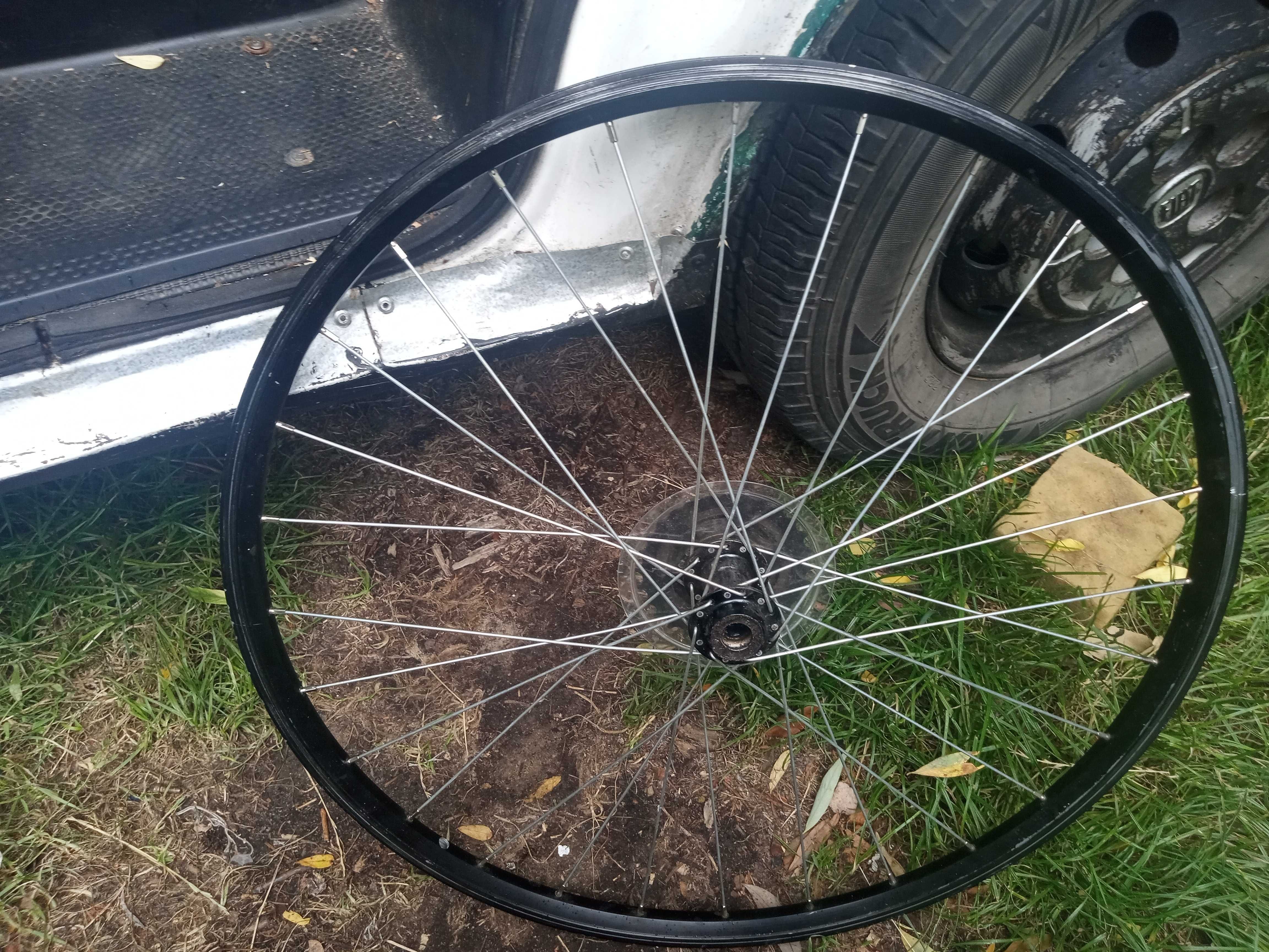 Koło tylnie 28 aluminium wolnobieg