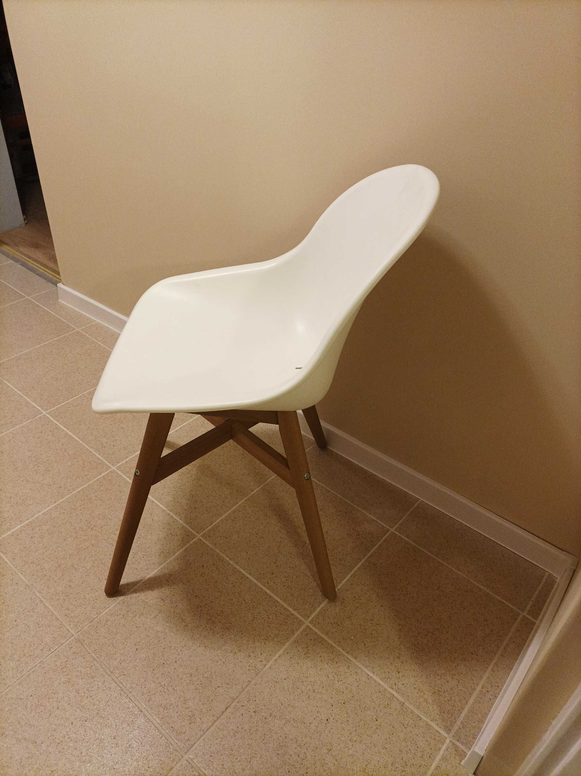 Krzesła do jadalni salonu 6 szt  ikea FANBYN