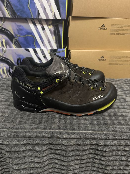 Чоловічі трекінгові кросівки salewa gore-tex 42,5(27,5см)