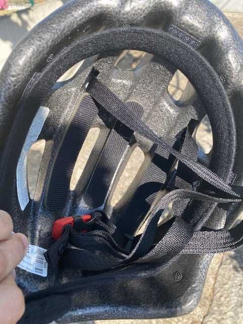 2 Capacetes Bicicleta Ergonómicos e Compactos