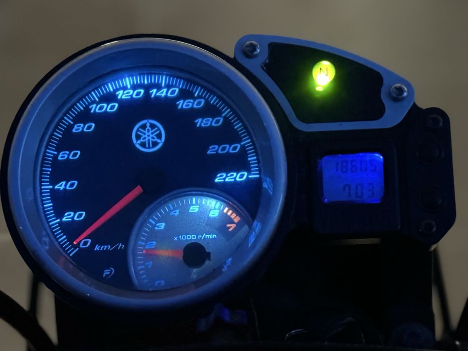 Yamaha Bulldog 1100 Akrapovic naked turystyk Dragstar