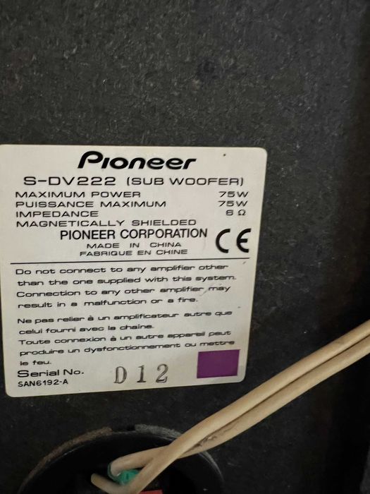 6 Colunas Pioneer e 2 suportes da Napofix.