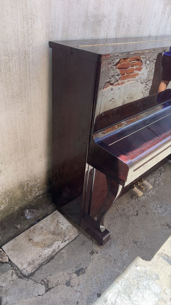 Piano Vertical Atlas