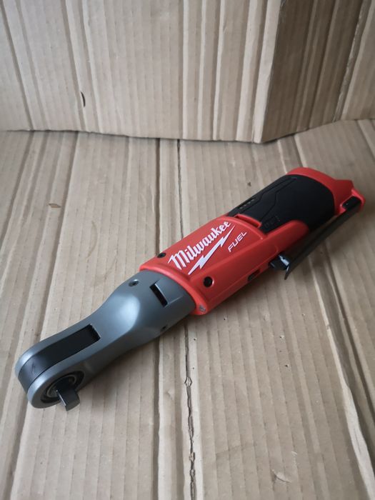 Milwaukee m12 FIR38 grzechotka kątowa zakretarka udarowa kątowa 12v bo