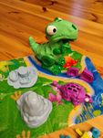 Dinozaur Play Doh