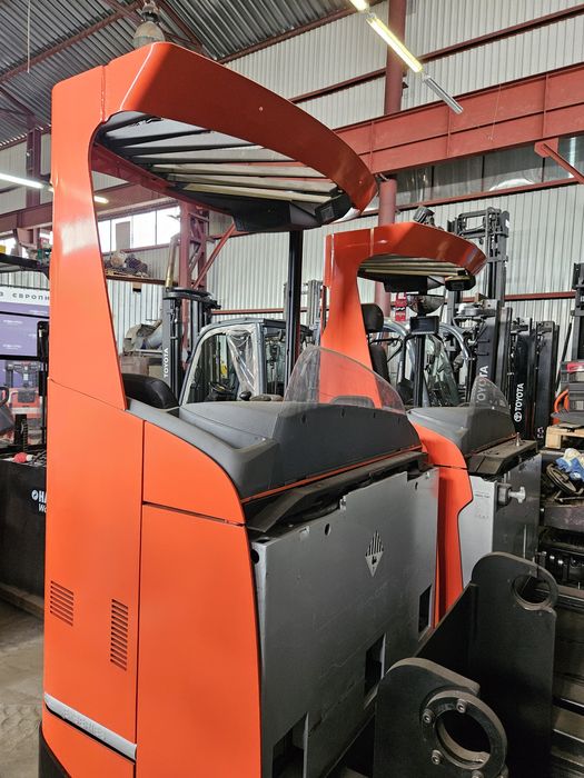 Електронавантажувачі Toyota з Li-ion АКБ. Вилочные погрузчики Тойота