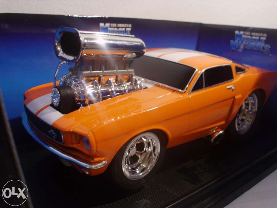 1/18 Mustang 1966 extreme tuning muscle machines - novo