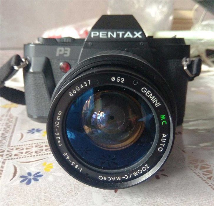 Японський фотоапарат Pentax P3