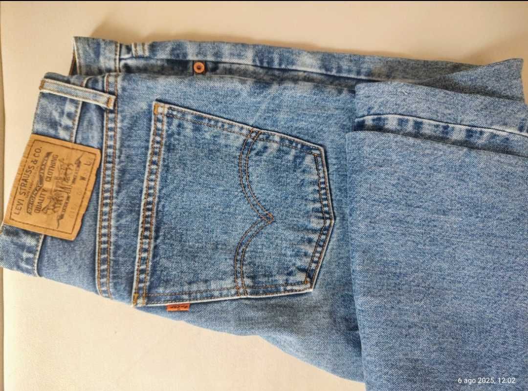 Levi's оригінал шорти 501 та джинси 615
