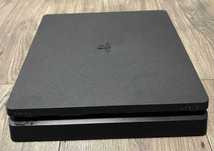 PlayStation 4 (PS4 Slim) 1TB | Konsola + Kable (stan bardzo dobry)