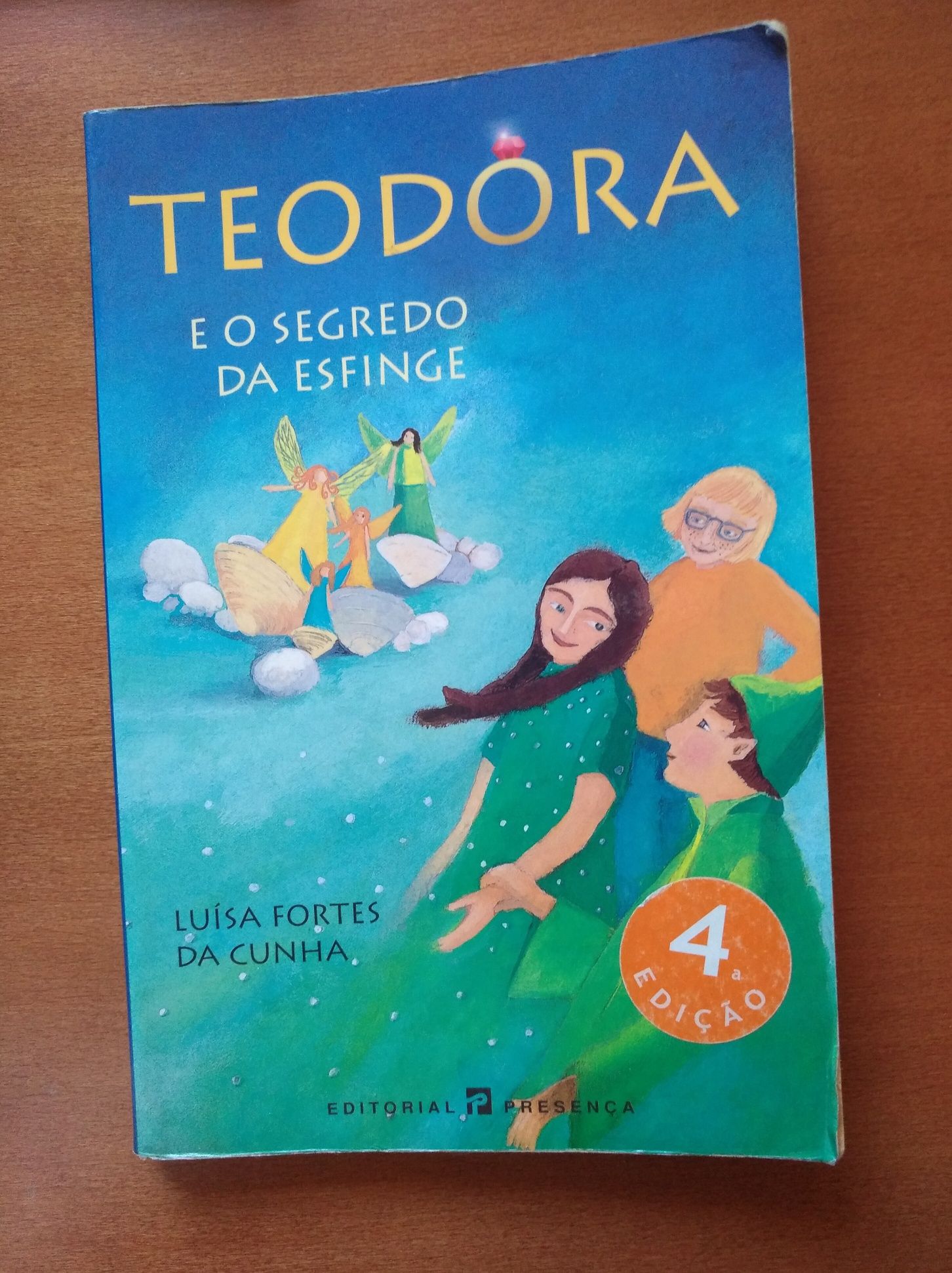 Narnia / Teodora - Livros