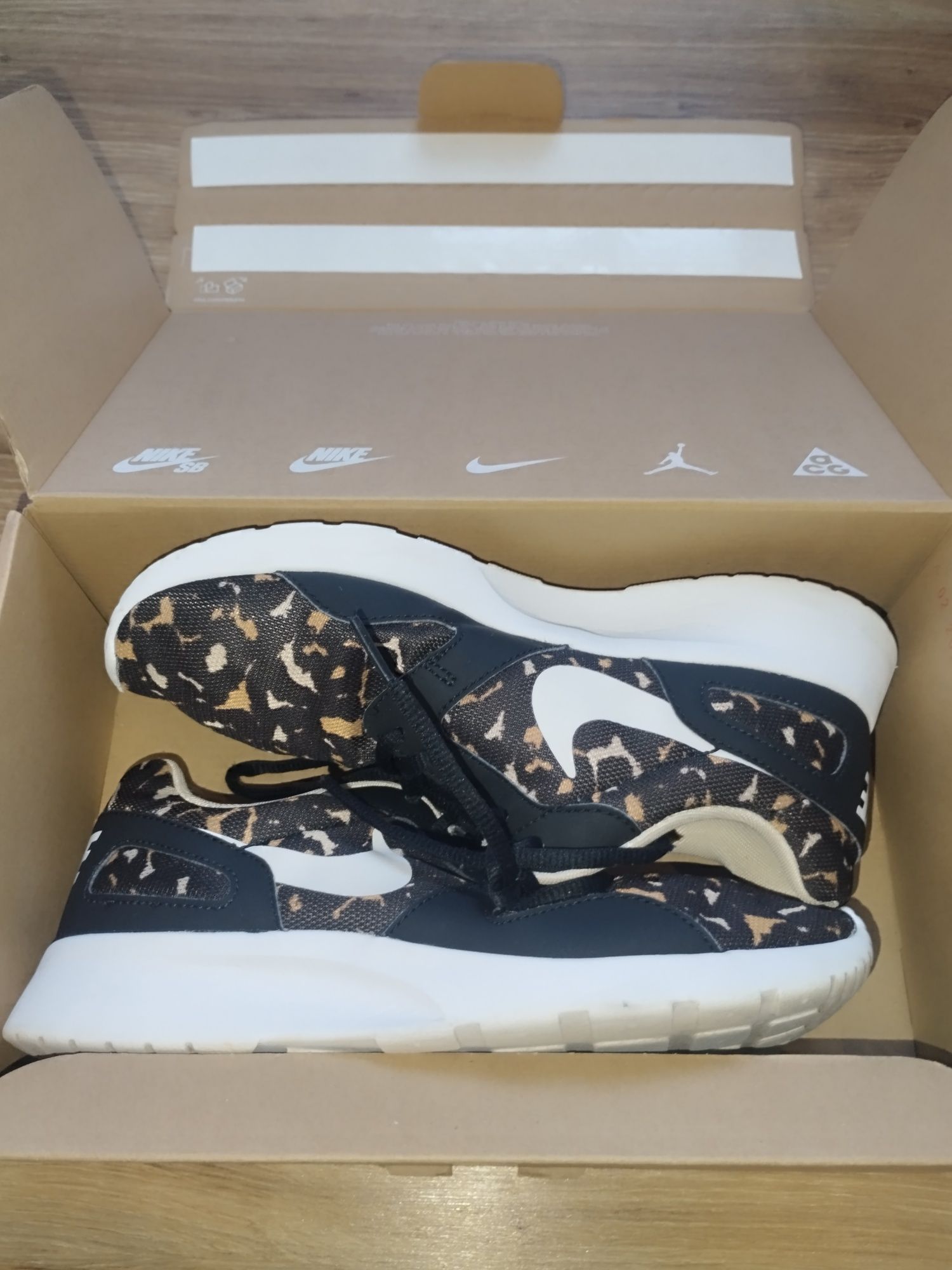 Жіночі кросівки Nike Kaishi оригінал 38р