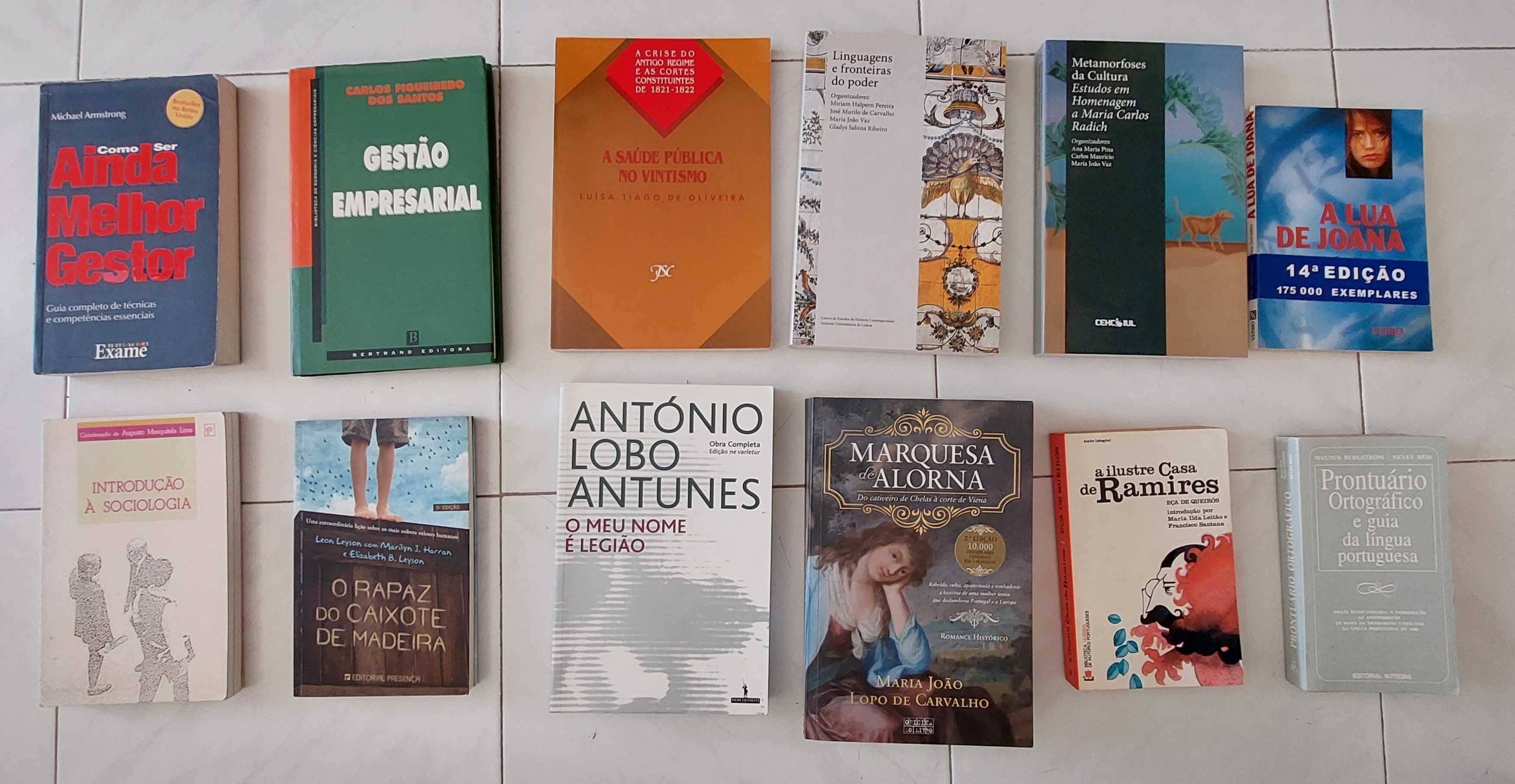 Vários livros de diversos autores e valores