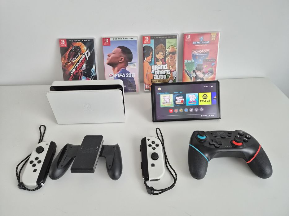 Nintendo Switch OLED - 1a geração