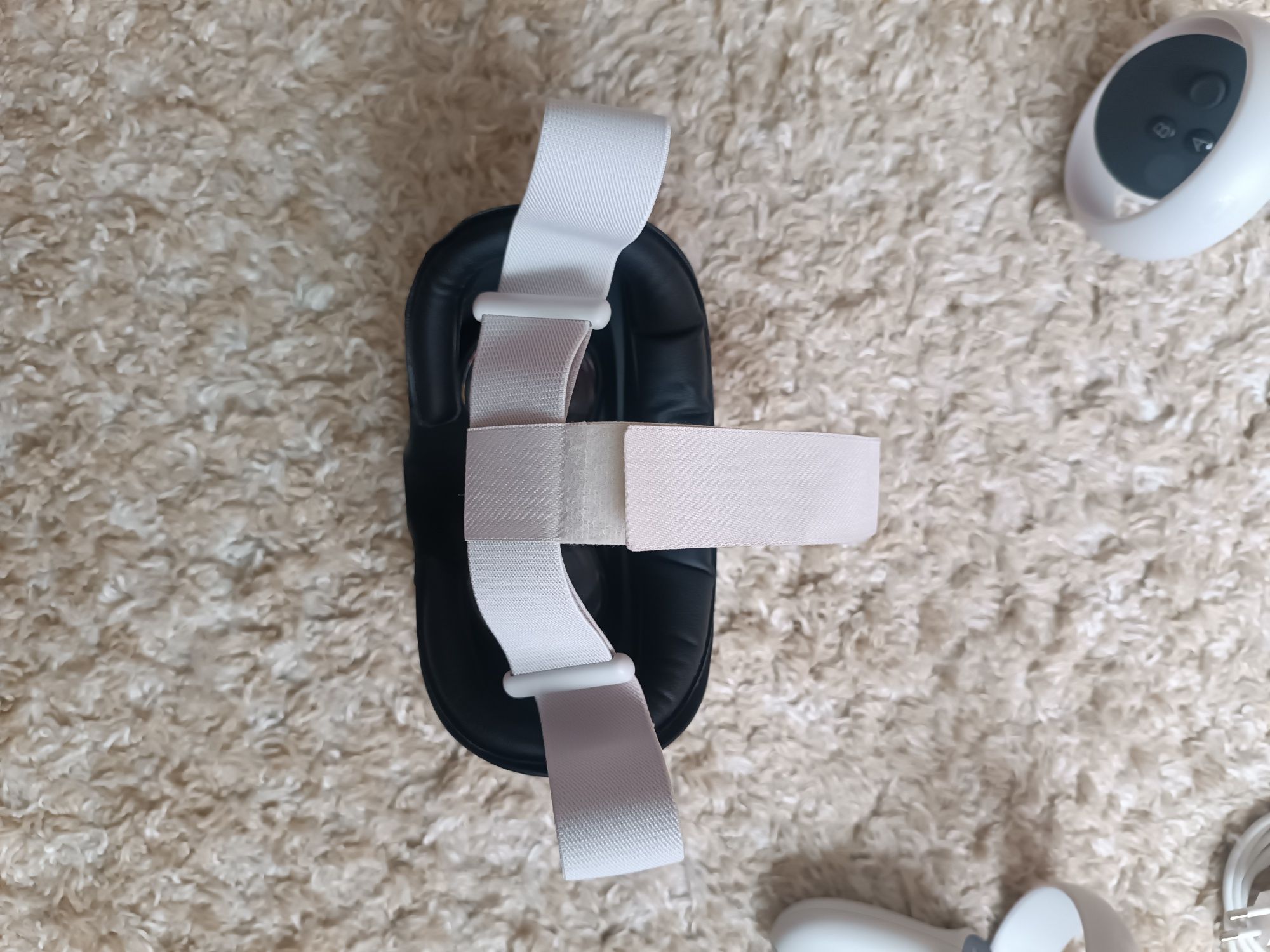 Oculus Quest 2 128GB

Продаю VR окуляри Oculus Quest 2 (128 ГБ).
Стан: