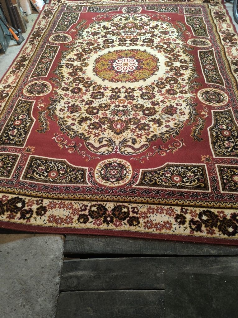 Dywan prawie nowy 3,45 x 2,5 m