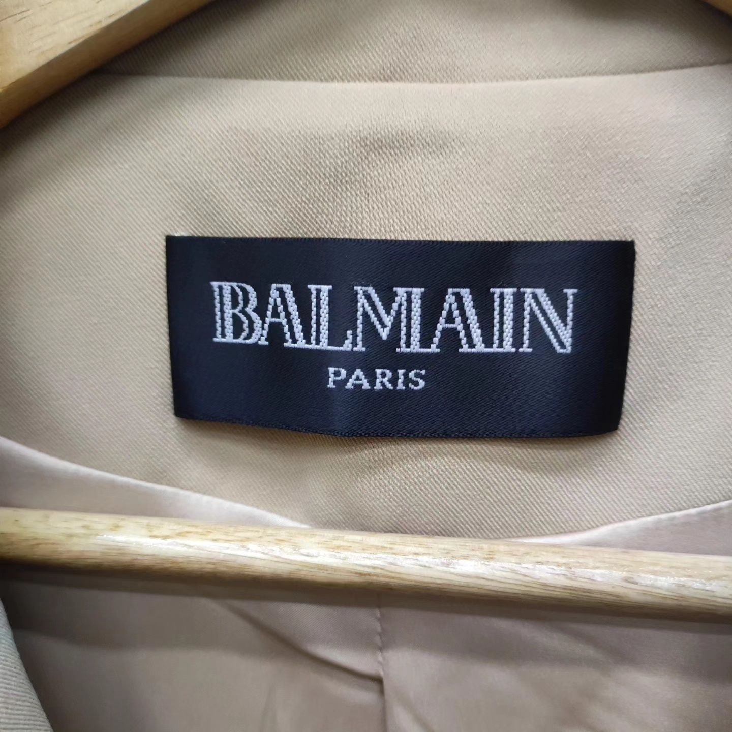 Бренд пиджак Balmain