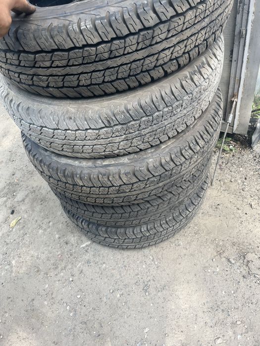 Продам резину Dunlop R16c 205/110-108r