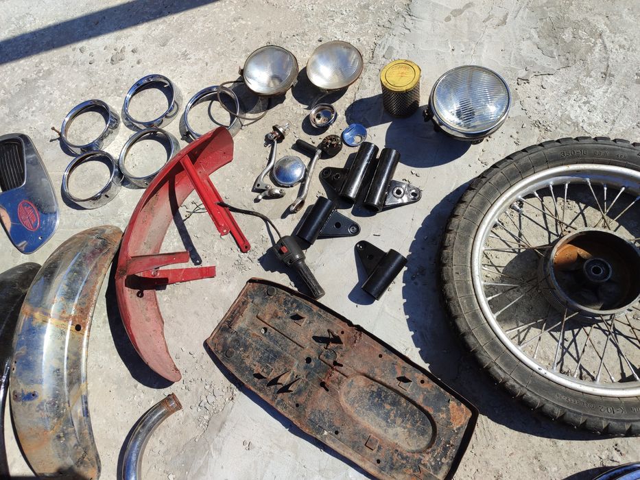 Фара Ява старухи.