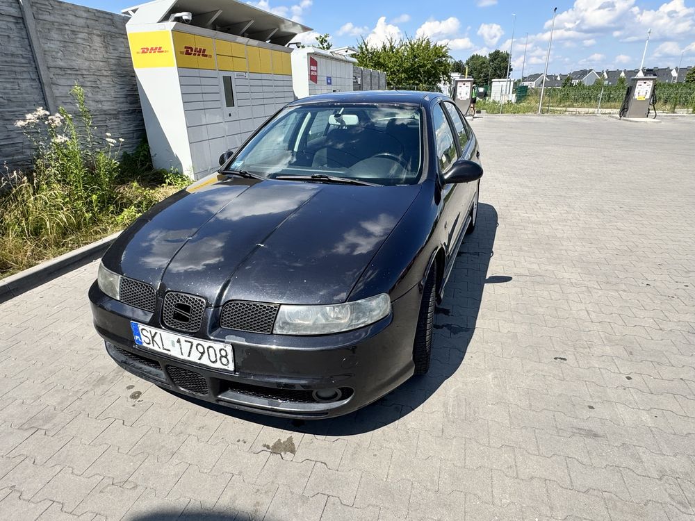 Seat leon 1.9 TDI 150km czarny ARL