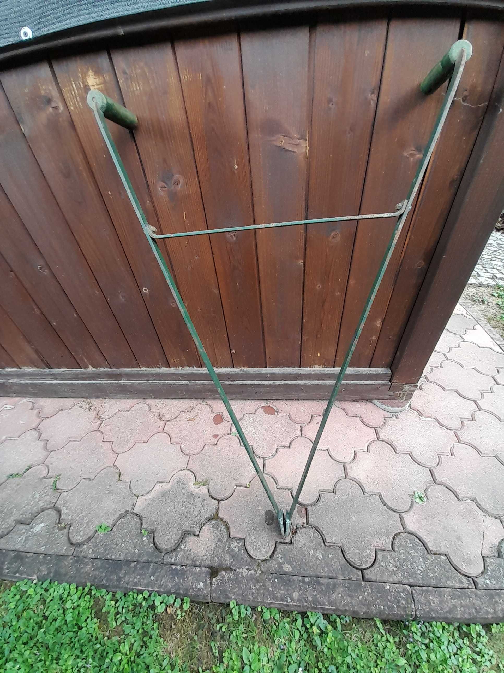 stary siewnik ogrodniczy do warzyw z PRL-u
